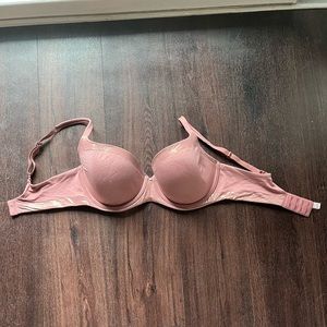 Like new Victoria secret bra